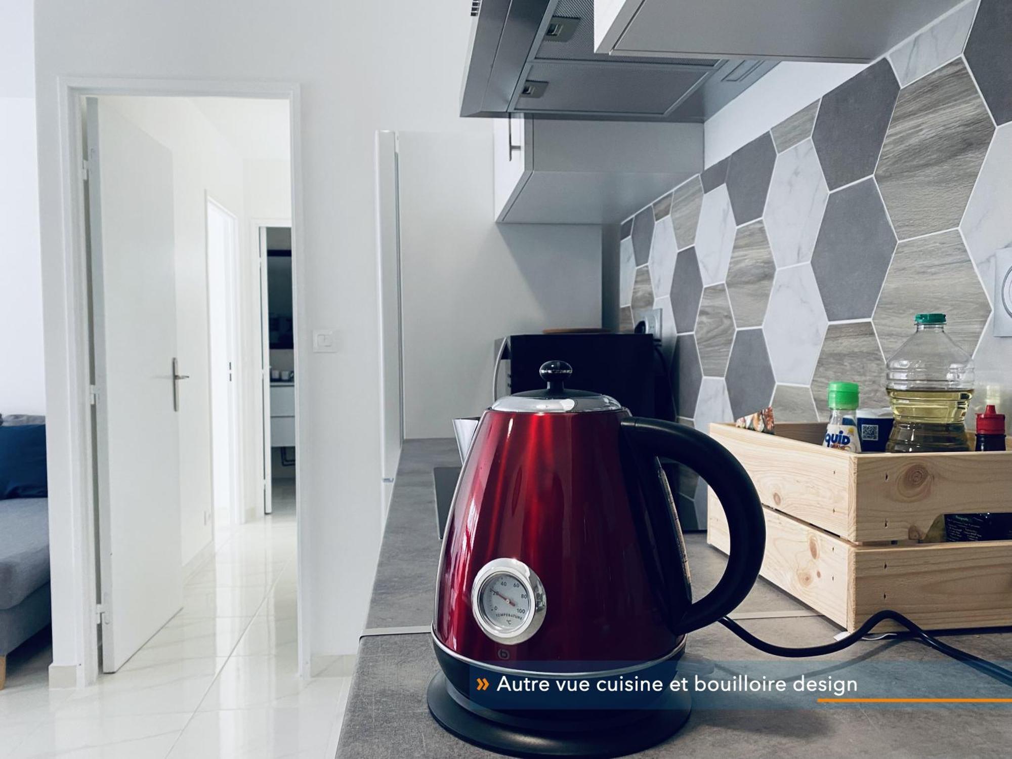 Appartement Parisien Neuf, Moderne Avec Une Grande Salon, 2 Chambres, 4 Lits, Parking Gratuit, 15Min De Paris Et 13 Min Aeroport Orly Vitry-sur-Seine Eksteriør bilde