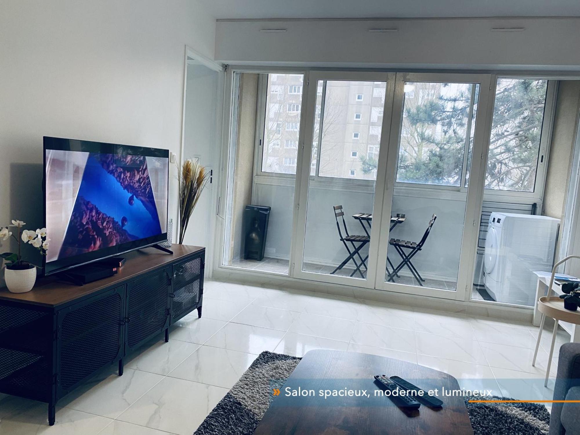 Appartement Parisien Neuf, Moderne Avec Une Grande Salon, 2 Chambres, 4 Lits, Parking Gratuit, 15Min De Paris Et 13 Min Aeroport Orly Vitry-sur-Seine Eksteriør bilde